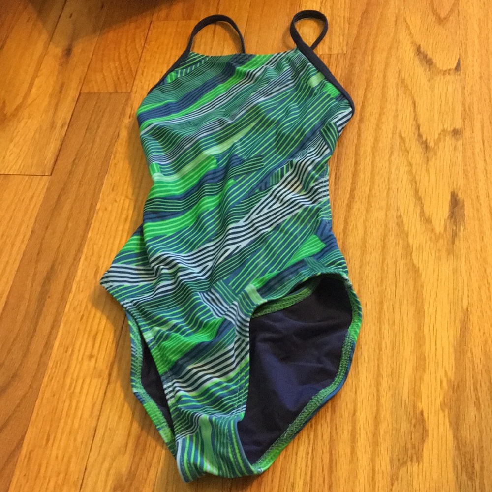 Swim suit size 26